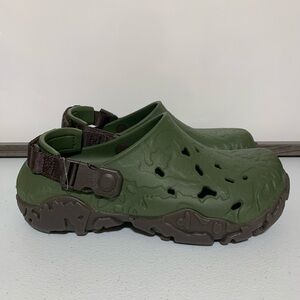 CROCS All-Terrain Atlas Clogs-Size 8 NWT
